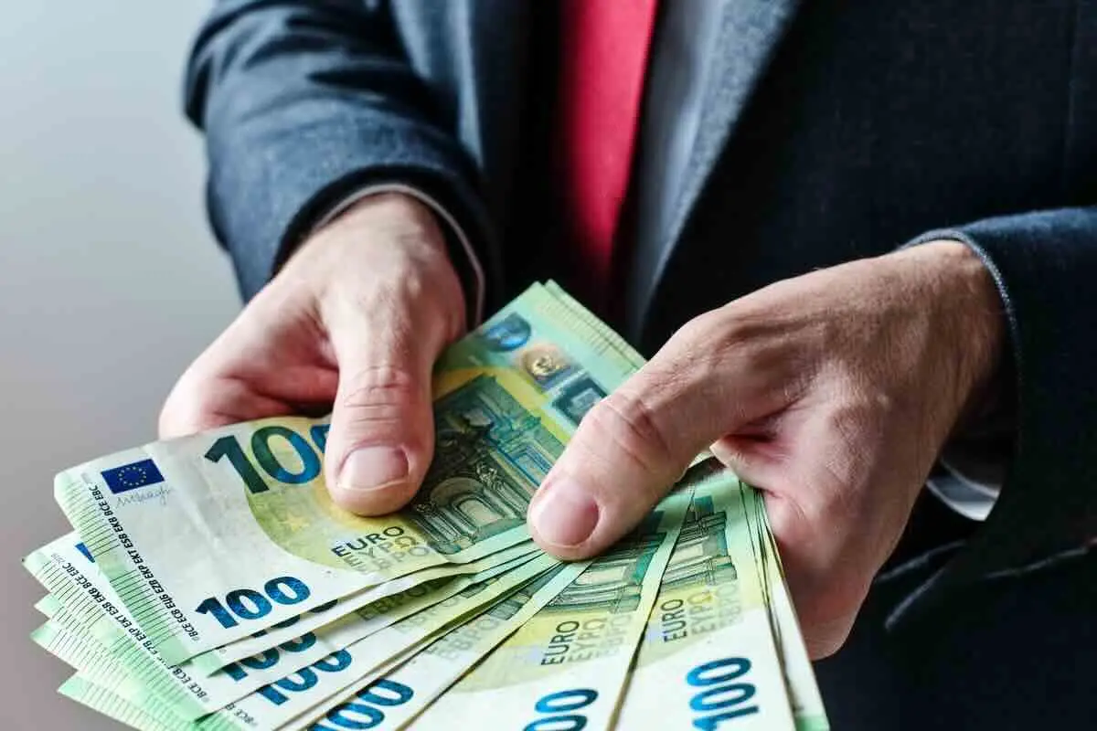 Come guadagnare vendendo PDF online Come guadagnare vendendo PDF online