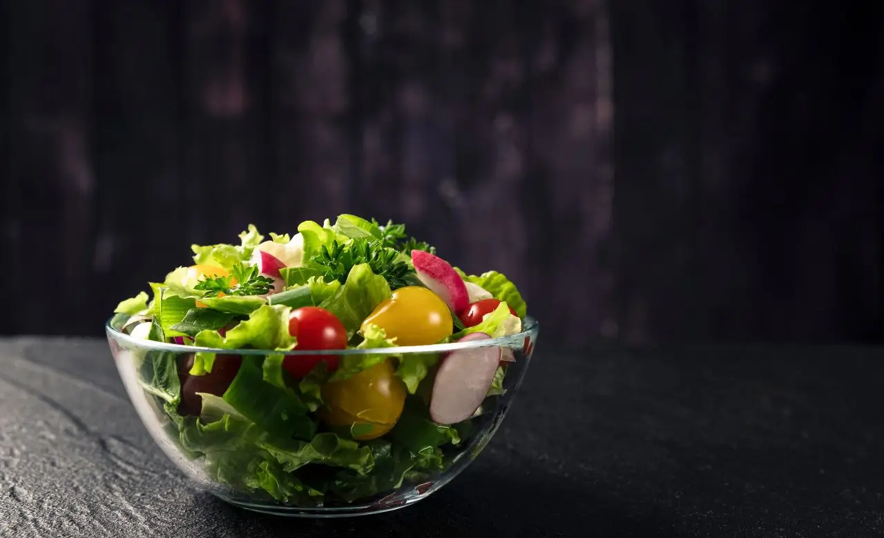 Cosa sapere sull’insalata in busta prima di acquistarla Immagine selezionata