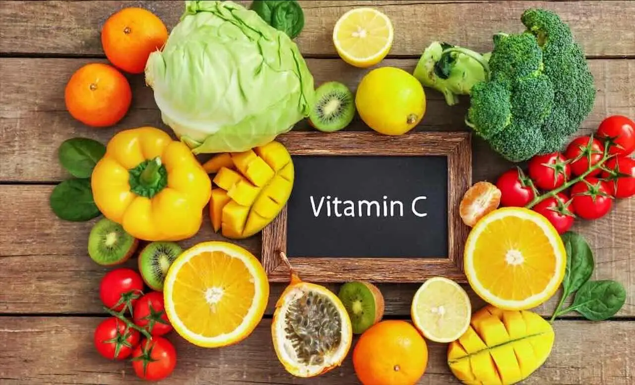 La frutta insospettabile che batte tutti per vitamina C e aiuta a mantenere la pelle giovane Immagine selezionata