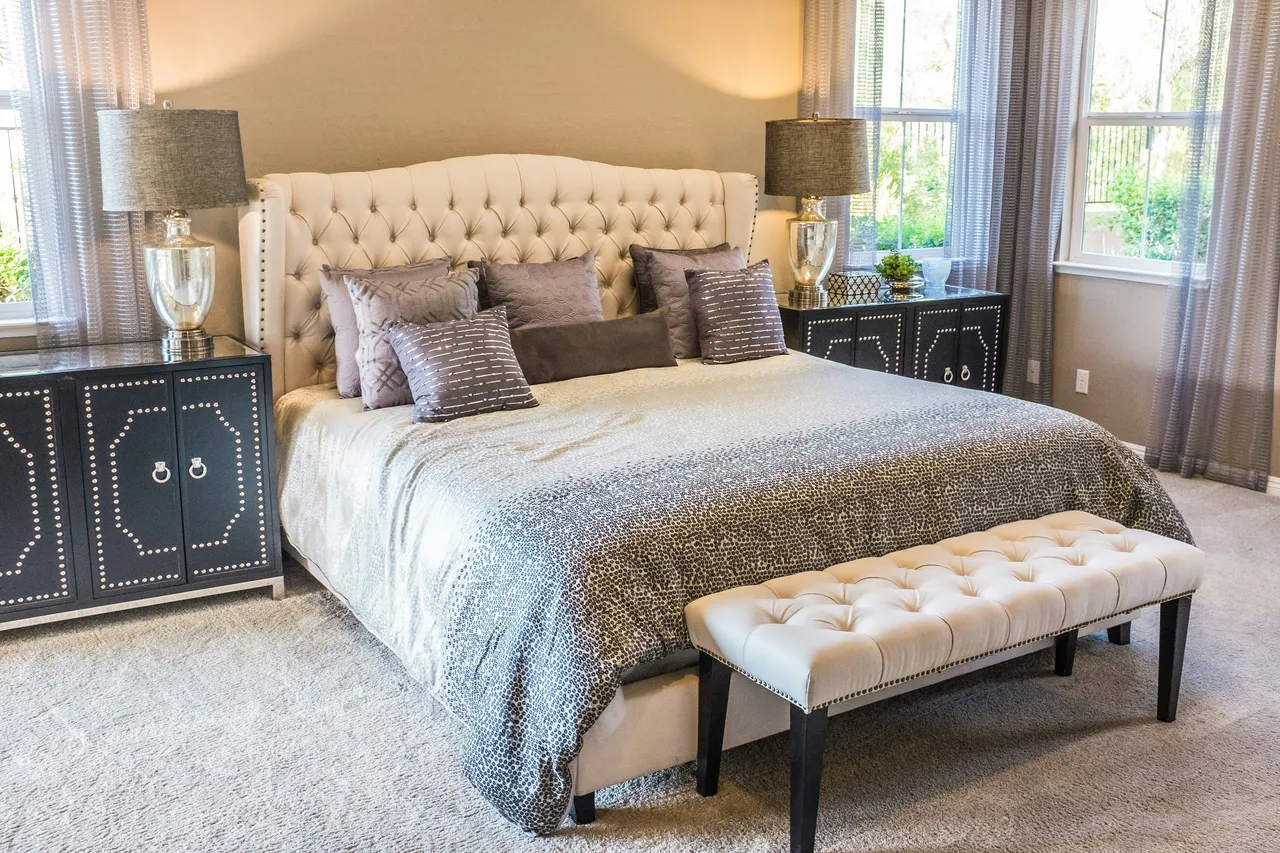 Feng Shui in camera da letto: ecco l’errore che rovina l’energia del tuo riposo Immagine selezionata