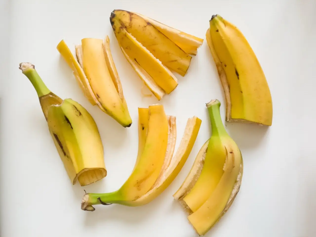 Vuoi piante più forti? Ecco perché dovresti usare le bucce di banana Vuoi piante più forti? Ecco perché dovresti usare le bucce di banana