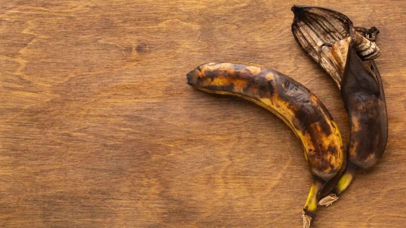 Vuoi piante più forti? Ecco perché dovresti usare le bucce di banana Immagine selezionata