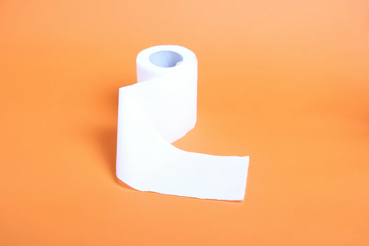 Perché è meglio evitare la carta da cucina sulle superfici lucide? Ecco la risposta Perché è meglio evitare la carta da cucina sulle superfici lucide? Ecco la risposta